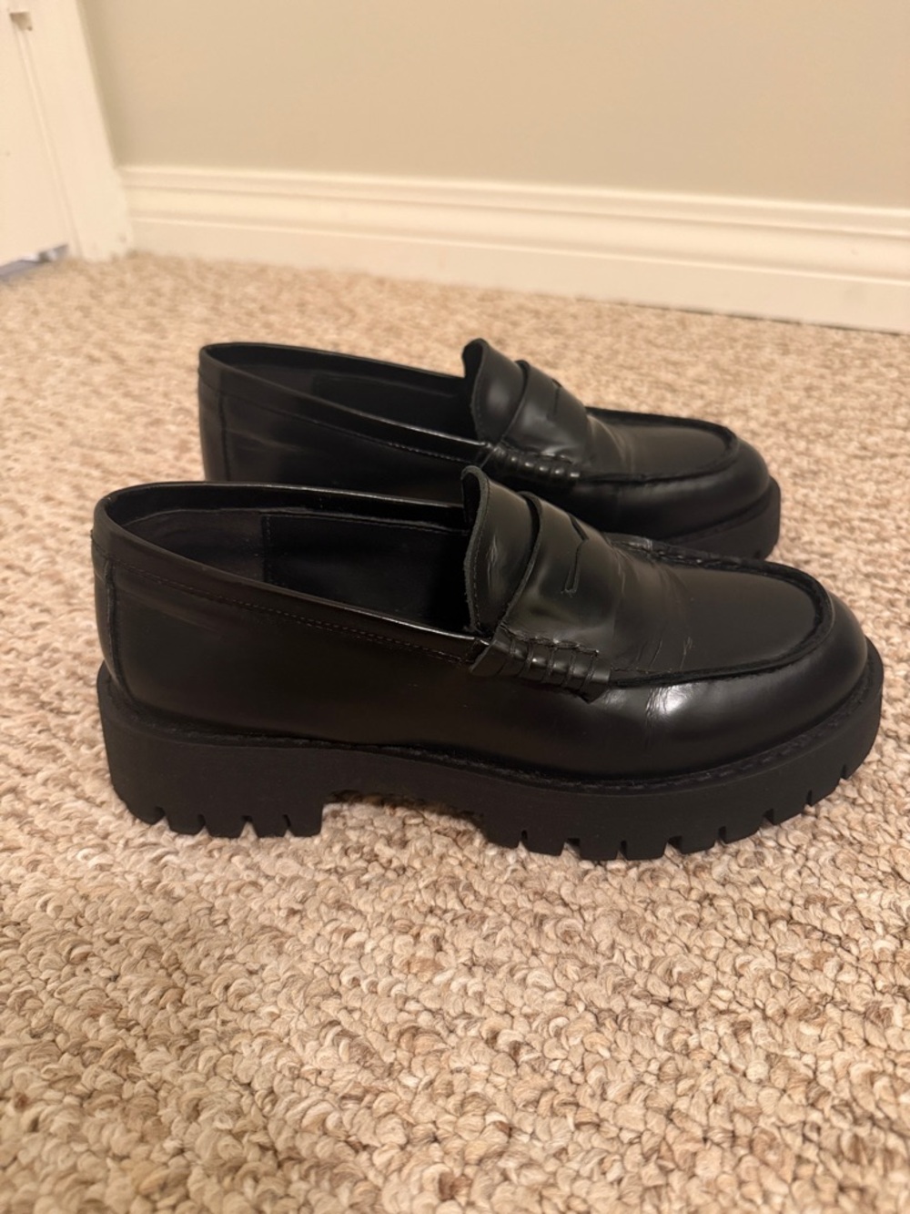 Steve Madden Black Chunky Lug Sole Langsten Penny Loafers